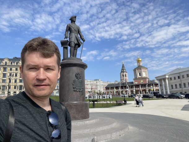 Город Саратов, Андрей Хвостов